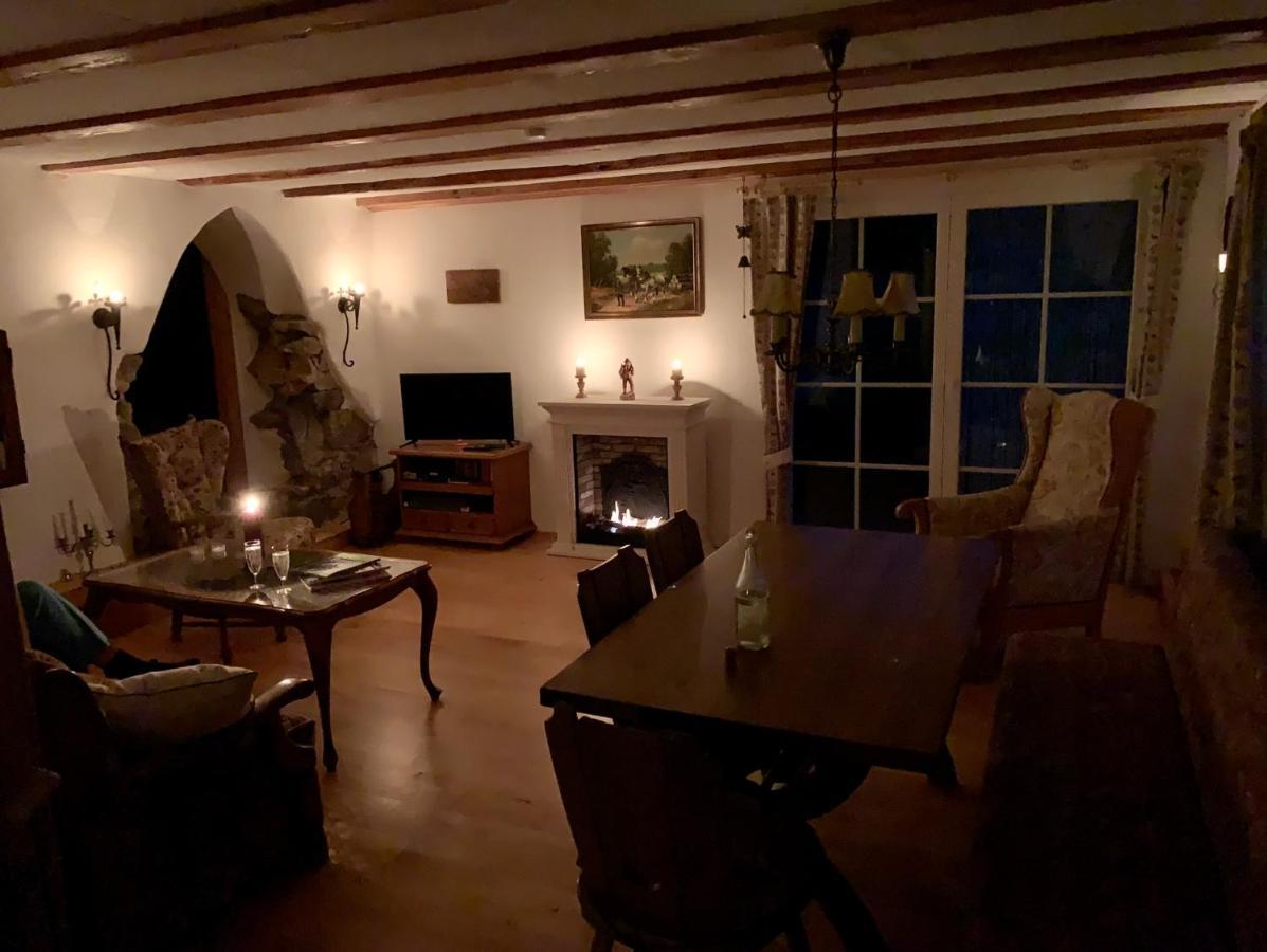 Pfaffensteghof Apartment Rickenbach  ภายนอก รูปภาพ